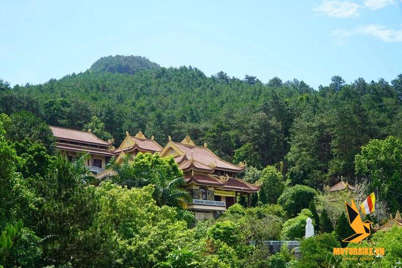 Thiền viện trúc lâm Tây Thiên tại huyện Tam Đảo