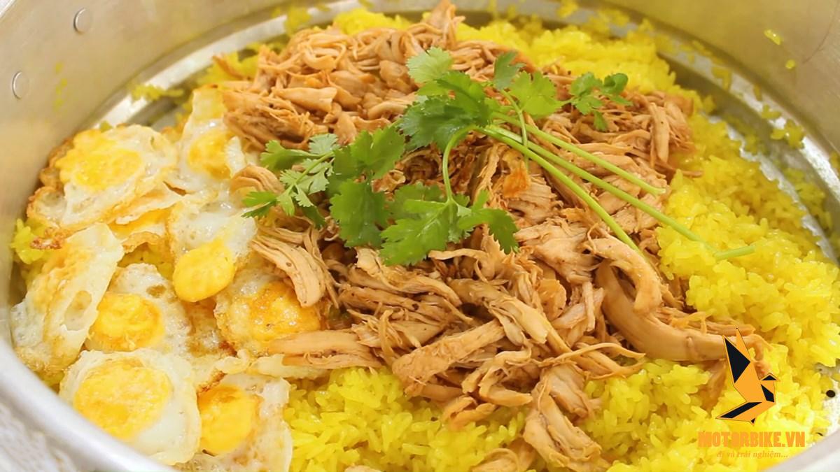 Xôi gà Hoàng Diệu - Quán ăn sáng ngon ở Đà Nẵng