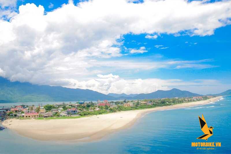 Bãi biển Lăng Cô - Bãi biển nổi tiếng và xinh đẹp ở Huế