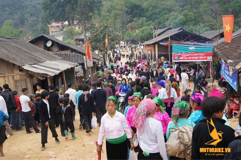 Chợ tình - phiên chợ truyền thống của các dân tộc thiểu số Hà Giang