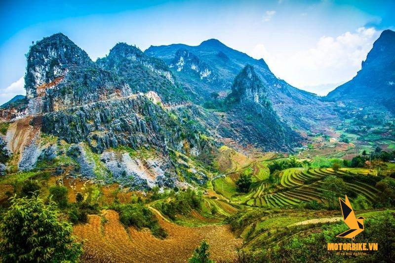Công viên địa chất Cao nguyên đá Đồng Văn với thiên nhiên hùng vĩ