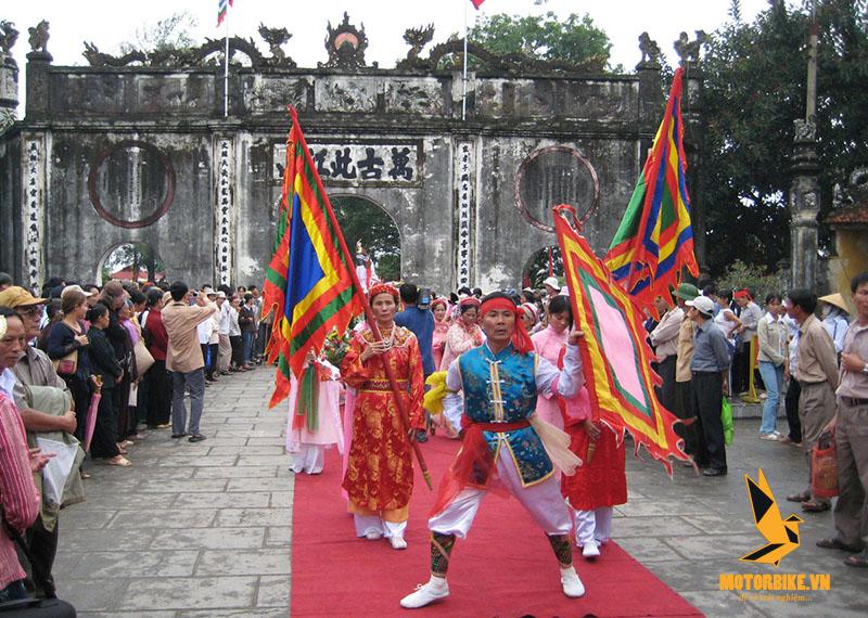 Lễ hội mùa thu ở Côn Sơn Kiếp Bạc